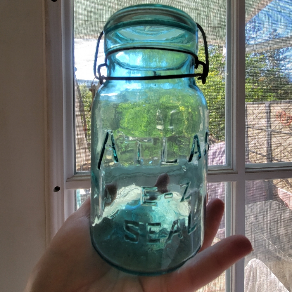 Vintage Blue Atlas EZ Seal Jar All Occasion 